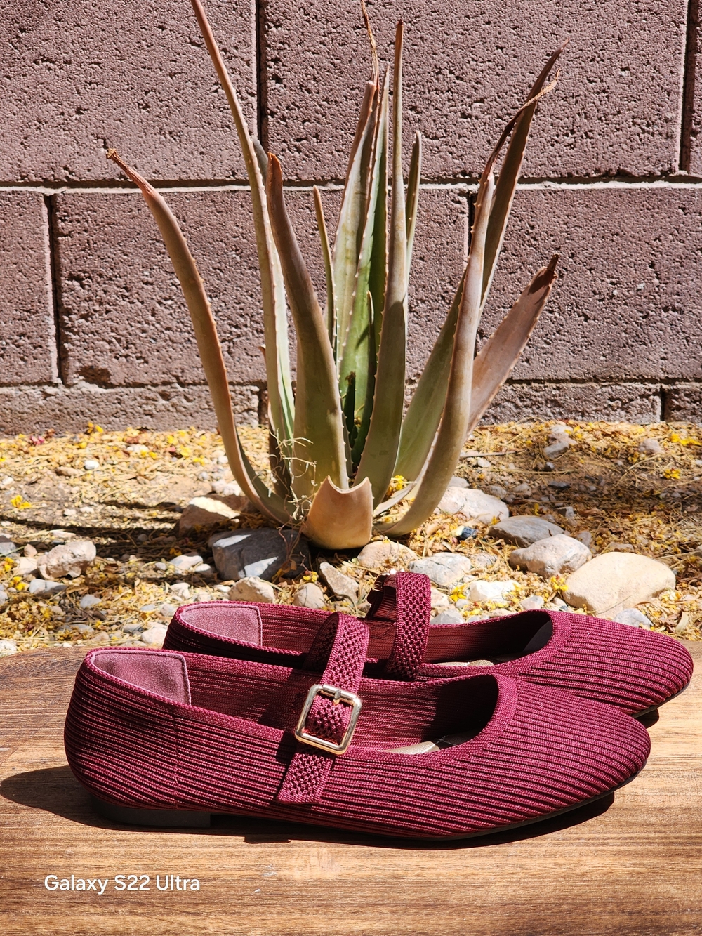 Mia Brita Mary Jane Burgundy Ribbed Knit Flats with Almond Toe Size 6 - Picture 5 of 9